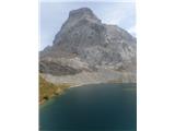 Gore nad jezerom Volayer/Volaia so res fotogenične, na sliki Coglians/Hohe Warte, z 2780mnv najvišji vrh Karnijcev