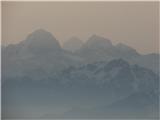 Konjski špik - Monte Cavallo trije velikani Julijskih Alp, vidni v takem položaju le tukaj