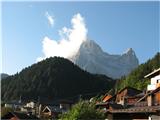 Monte Montanel (2461) in že v drugi idilični vasici Zoppe di Cadore pod Pelmom
