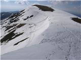 Golica / Koralpe (2140m) Zasnežena pot po kateri sem sestopil.