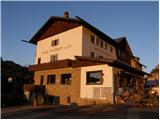 Passo Falzarego - Rifugio Averau