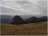 Podmeja - Črni vrh (Čemšeniška planina)