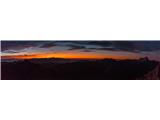 in ena panoramska cca 0.5h pred sončnim vzhodom, malo višje