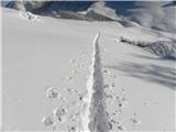 Na turaški špuri nisem delala lukenj, ko sem se vračala je bila že popolnoma zapihana