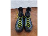 Moški srednje visoki pohodniški čevlji Salewa Wildfire Edge GTX (št. 44)