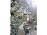 Blejska Dobrava (cemetery) - Šum waterfall in Vintgar Gorge