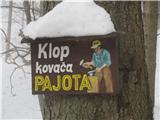 lično urejeni napisi,poleti mora lepo posedeti na teh klopcah