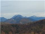 pogled na Čemšeniško.pl..in desno Kum