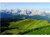 Eisenreich 2665m ,Pfannspitze 2678 po Karnischer Hohenweg KHW 403 in 03 pogled na  Sextenske Dolomite