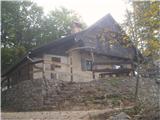  zavetišče na Planini nad Vrhniko