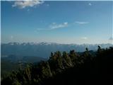 Bohinjske gore, Krn se pa še skriva. Višje se pa le pokaže =)