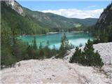 Pogled na jezero s poti proti vrhu Croda del Beco