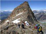 zadaj je punta Bettolina (2996 m)