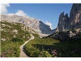 Sextenski Dolomiti - pot *Dolomiti senza confini* Lovila sva zadnje sonce ...