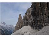 Sextenski Dolomiti - pot *Dolomiti senza confini* Spust iz Monte Popera po smeri pristopa in nadaljevanje po znameniti Strada degli Alpini