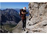 Lienški Dolomiti - gore nad kočo Karlsbader Hütte Še vedno sestopamo