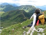 Cima di Mezzo - Keller Warte (2713 m) globoko spodaj koča Marinelli