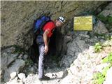 Creta di Collinetta / Cellon (2238 m). Ferrata brez meja vstop v galerijo